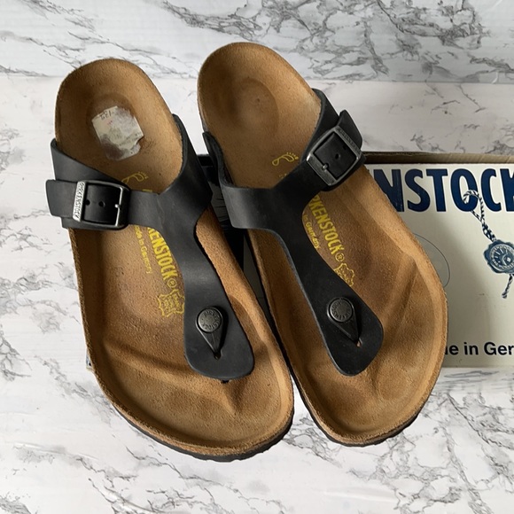 BIRKENSTOCK LEATHER GIZEH NWT WOMEN’S SIZE 10  MENS SIZE 8 - Picture 5 of 7